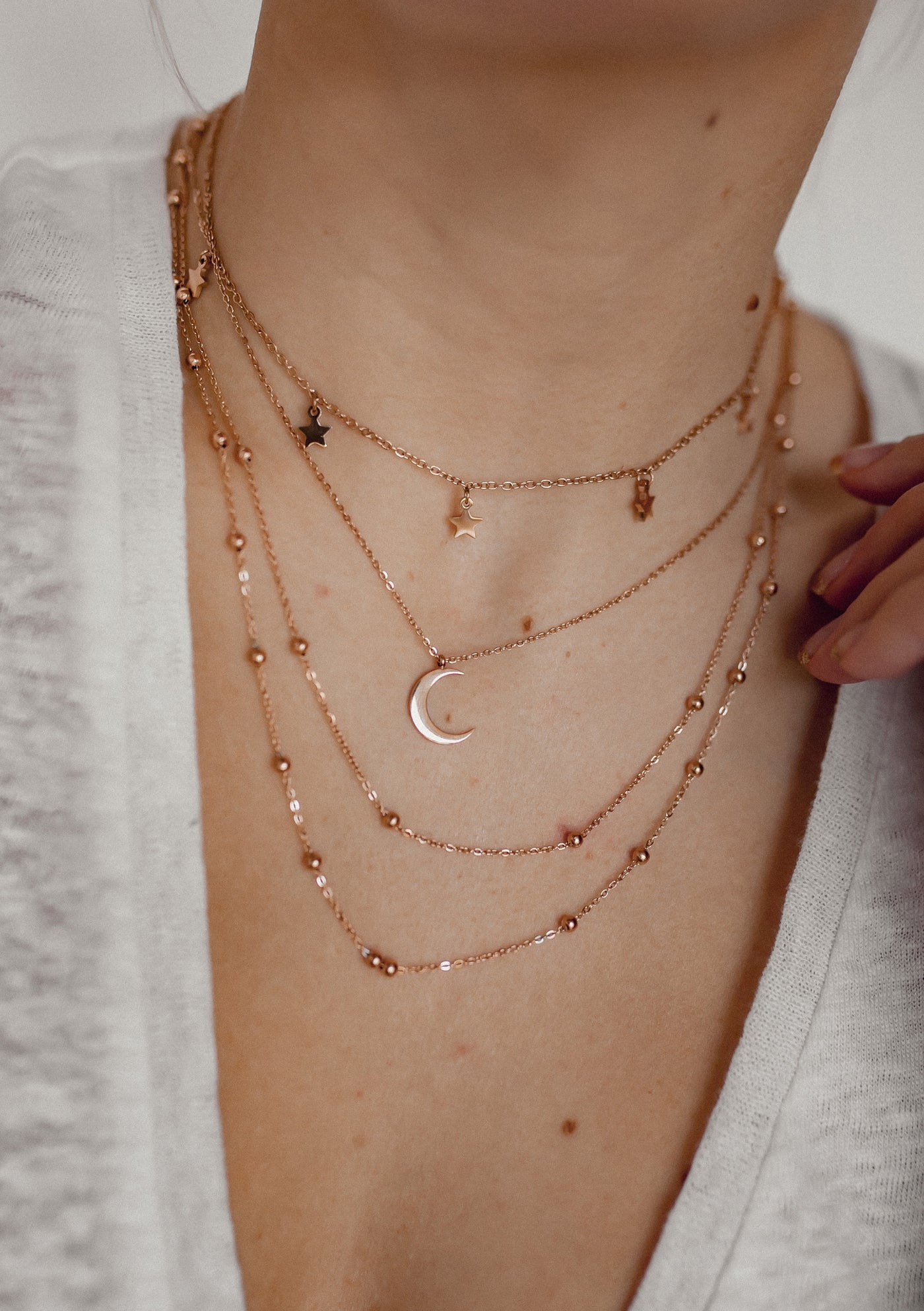 Half Moon Delicate Necklace Rose Gold