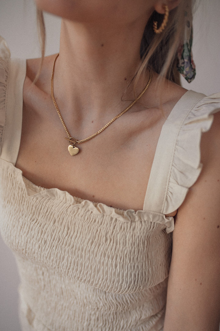 Collier Breloque Cœur Chaîne T-Barre en Or