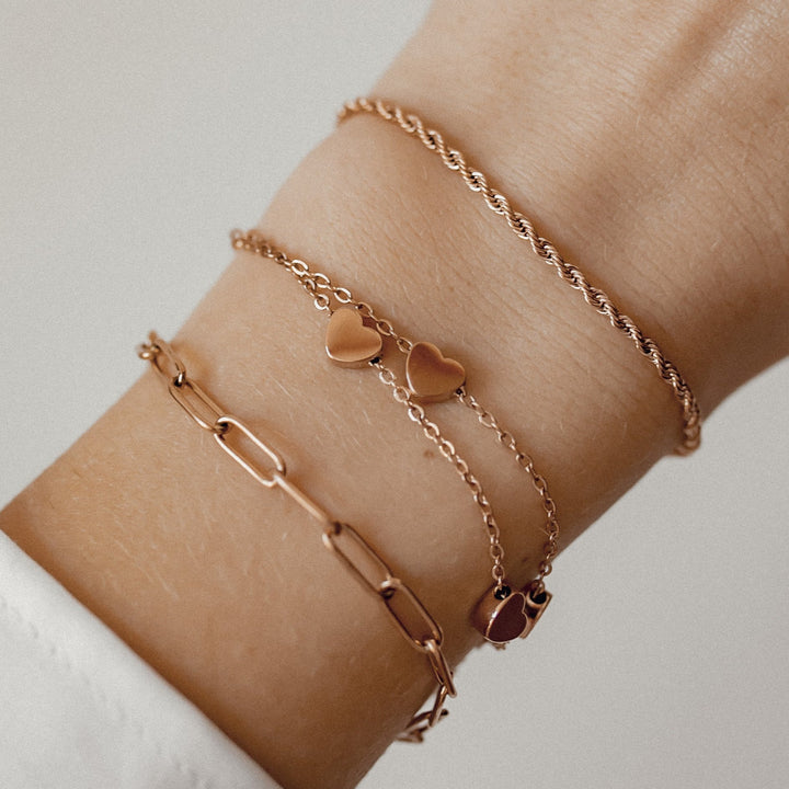 Bracelet d'Amour Délicat en Or Rose