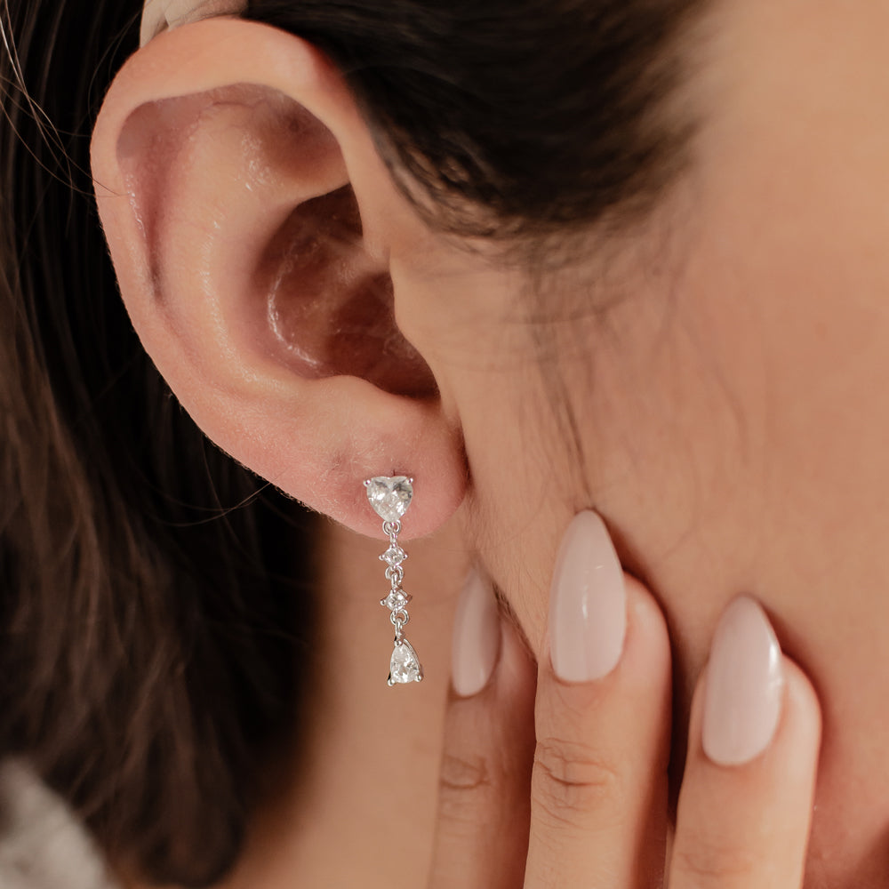 Pendientes de Botón Gota Corazón Plata de Ley 925