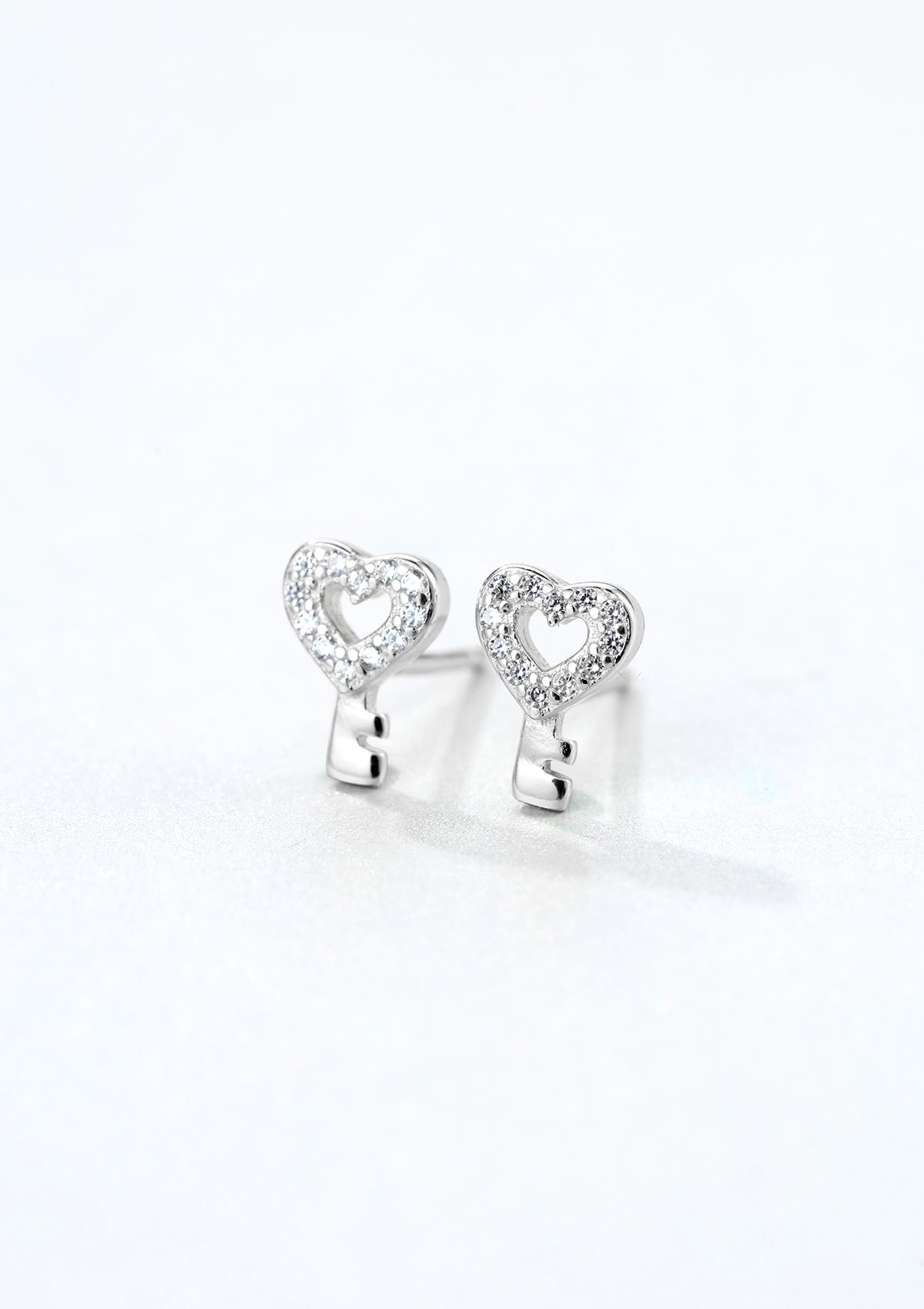 Clous d'Oreilles Clé de Coeur Sterling Argent