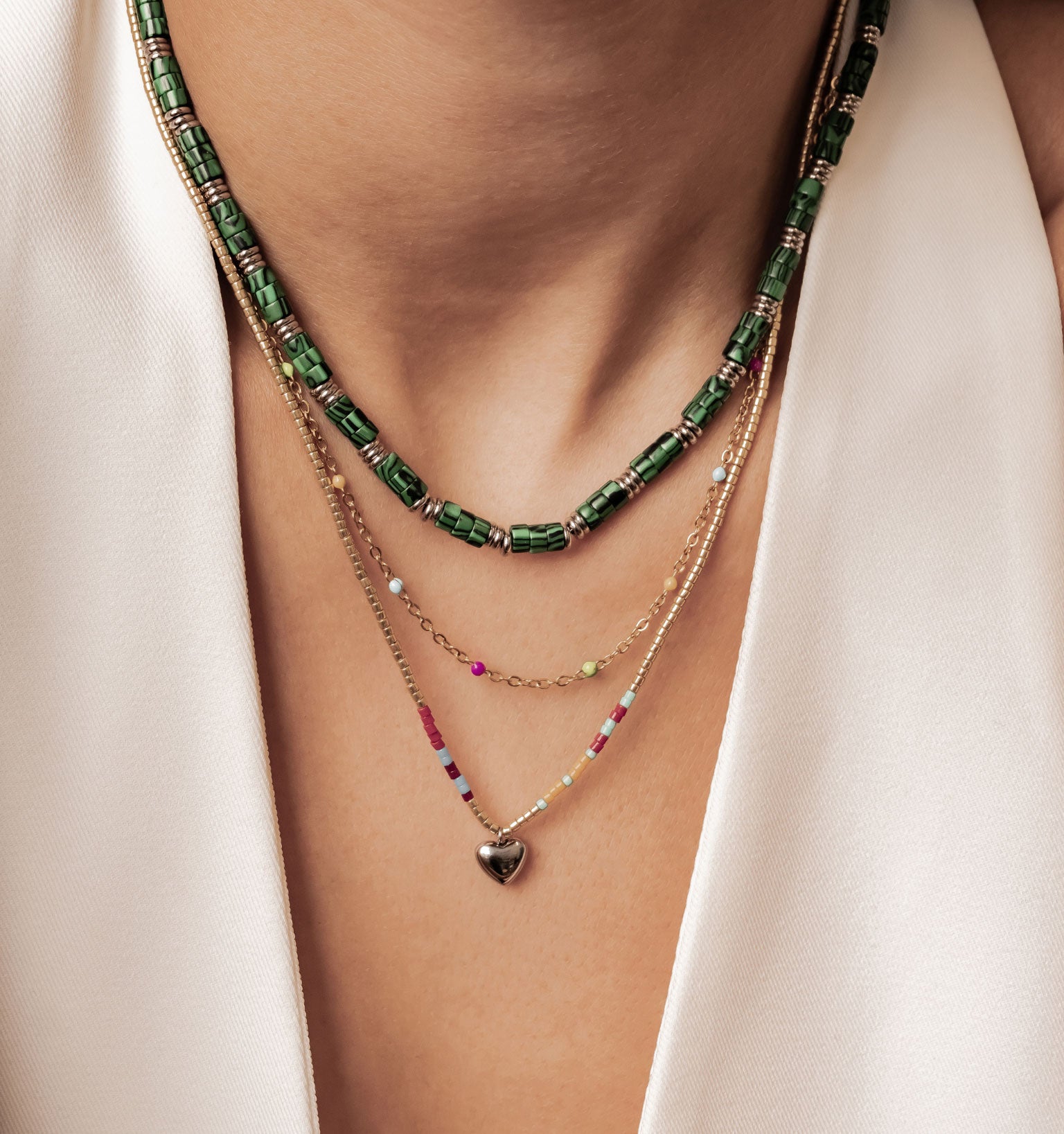 Spreading happiness with finely crafted, modern jewelry – Hey