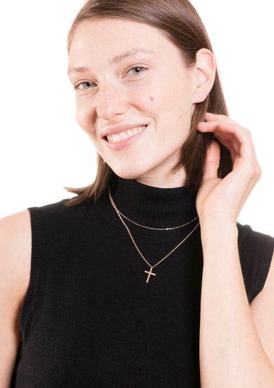 Collar de Cruz a Capas en Oro Rosa