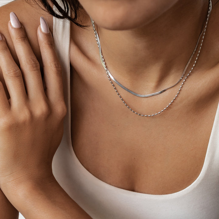 Layered Oval & Snake Chain Necklace Waterproof