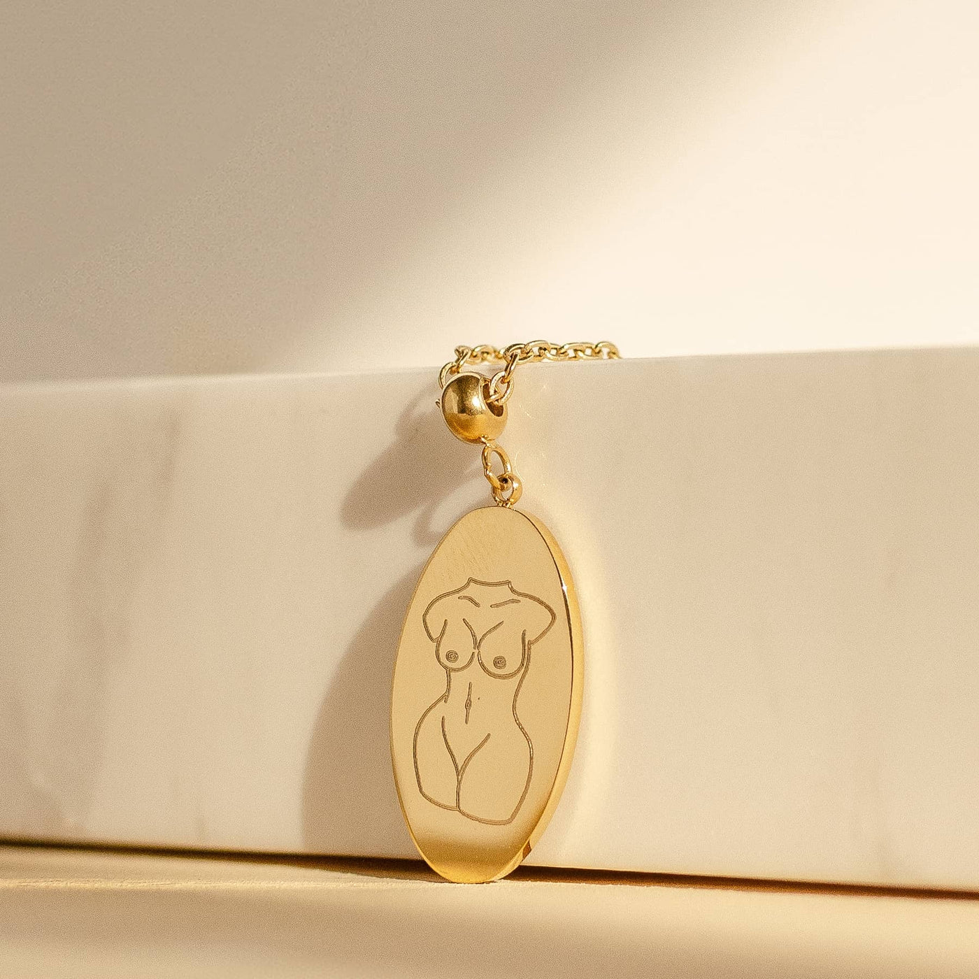 Collier Pendentif Love My Body