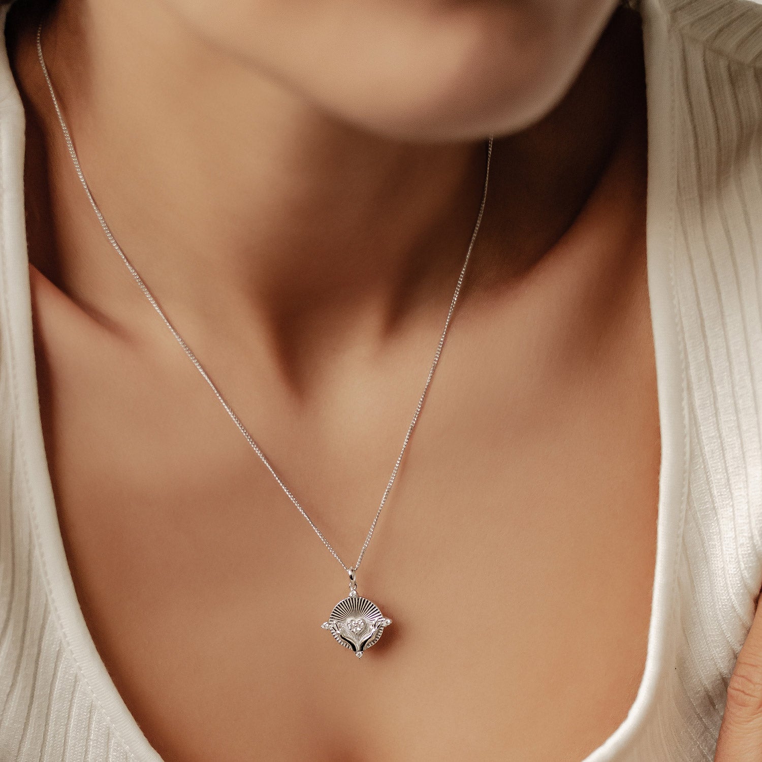 Love Anhänger Kette aus Sterlingsilber