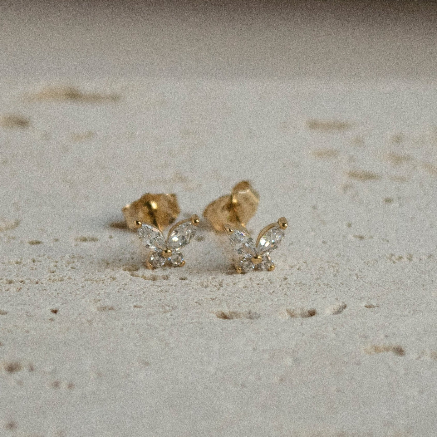 Metamorphosis Earrings 9K Gold