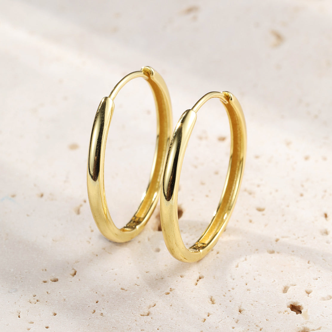 Pendientes Mid Aro Grueso en Plata de Ley 925