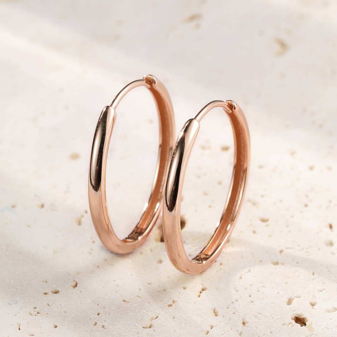 Pendientes Mid Aro Grueso en Plata de Ley 925