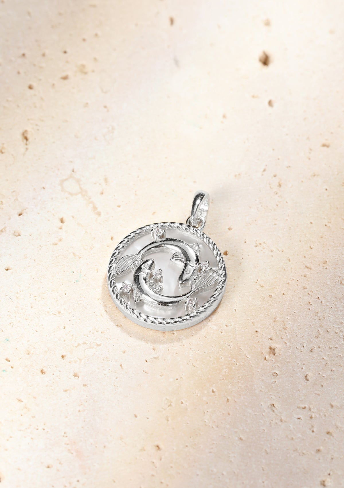 Collier pendentif zodiaque Poissons