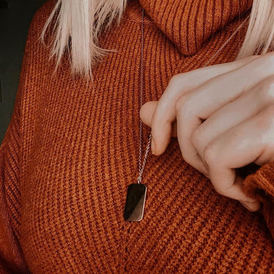 Lange Kette Viereck Anhänger in Rosegold