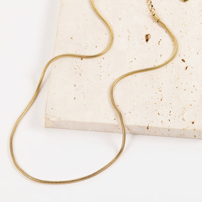 Round Snake Chain Necklace Gold