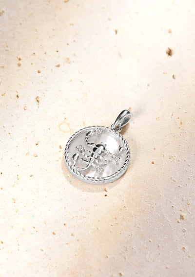 Collier pendentif zodiaque Scorpion