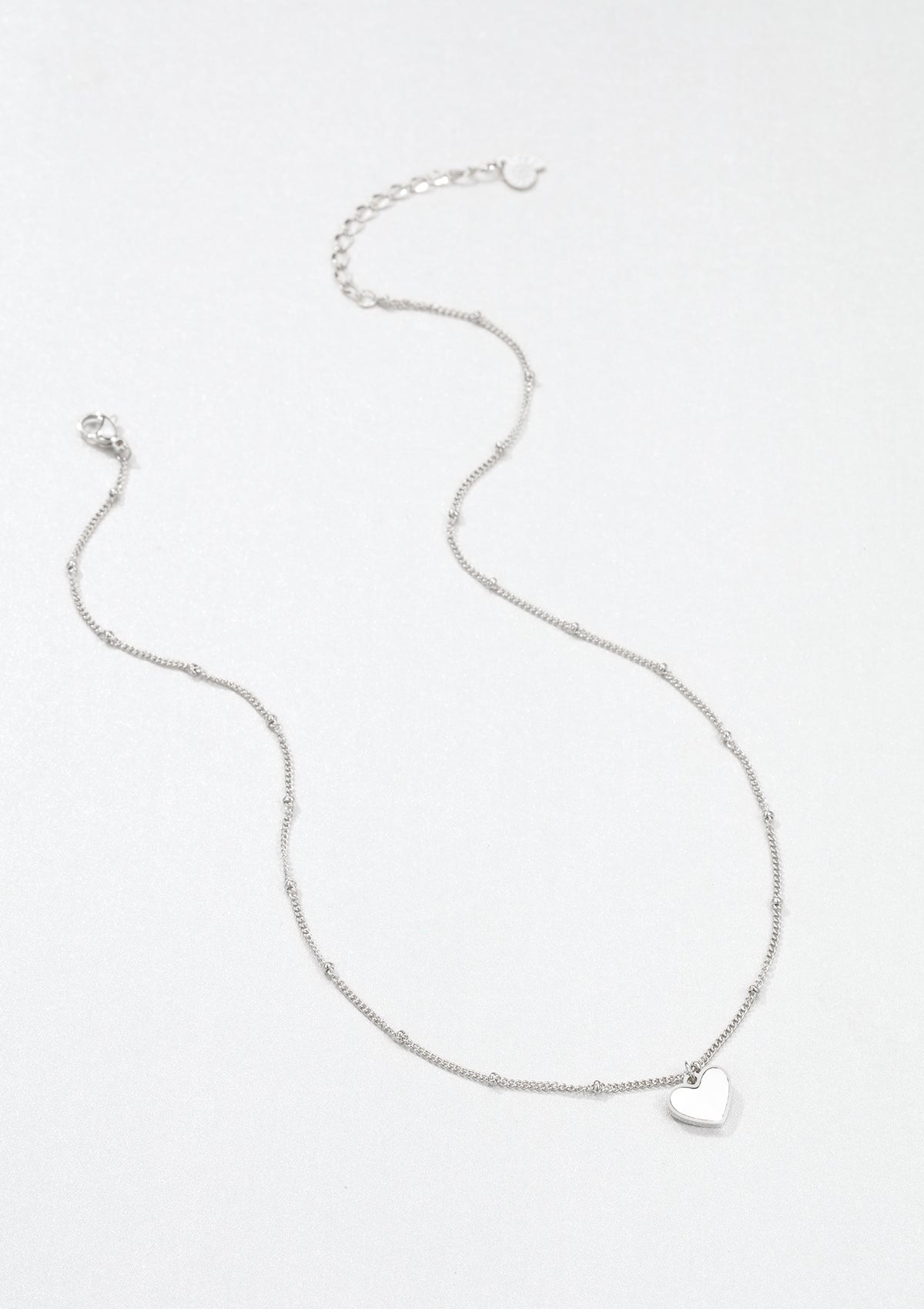 Collar de Cadena con Colgante Corazón Concha en Plata