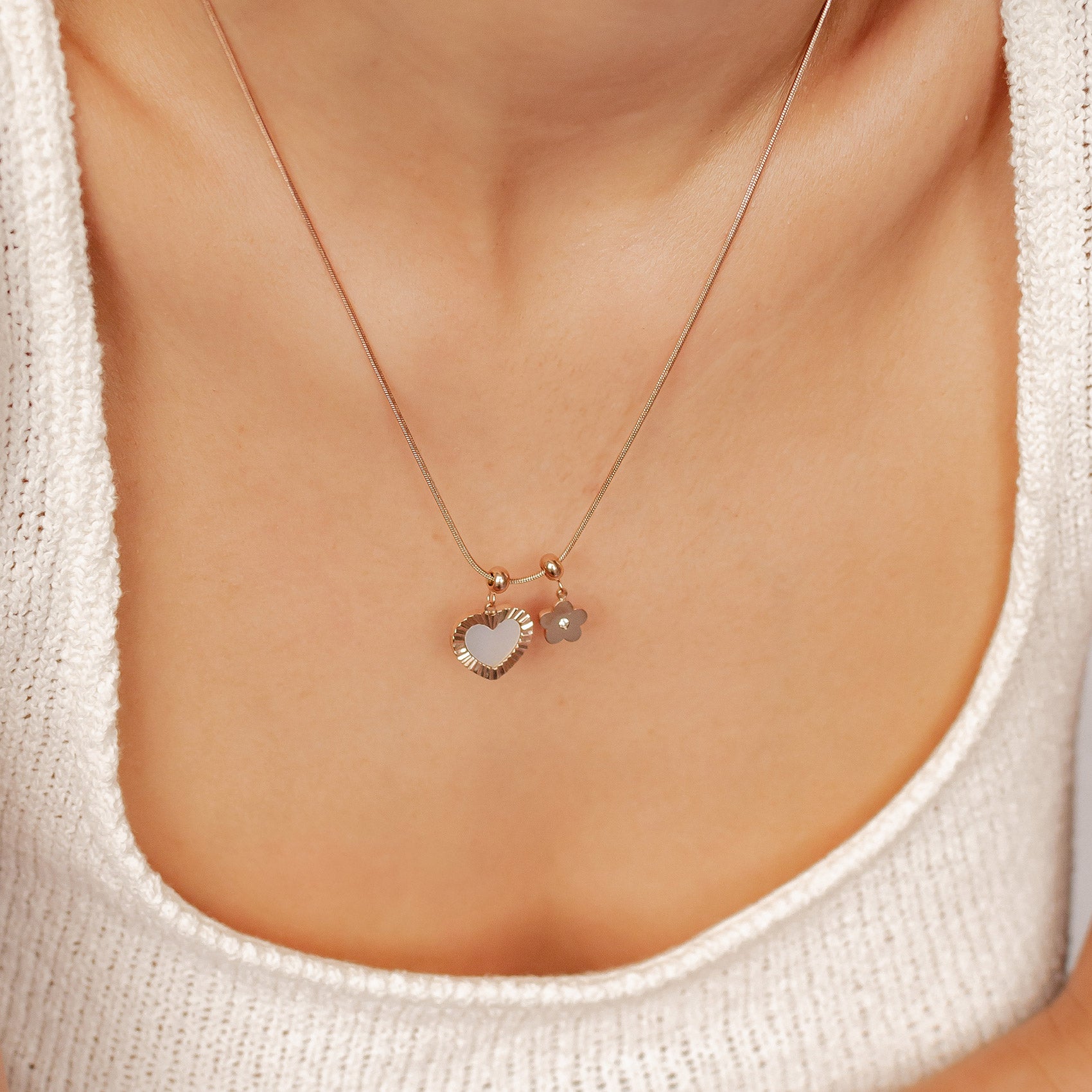 Colgante Corazón Brillante en Oro