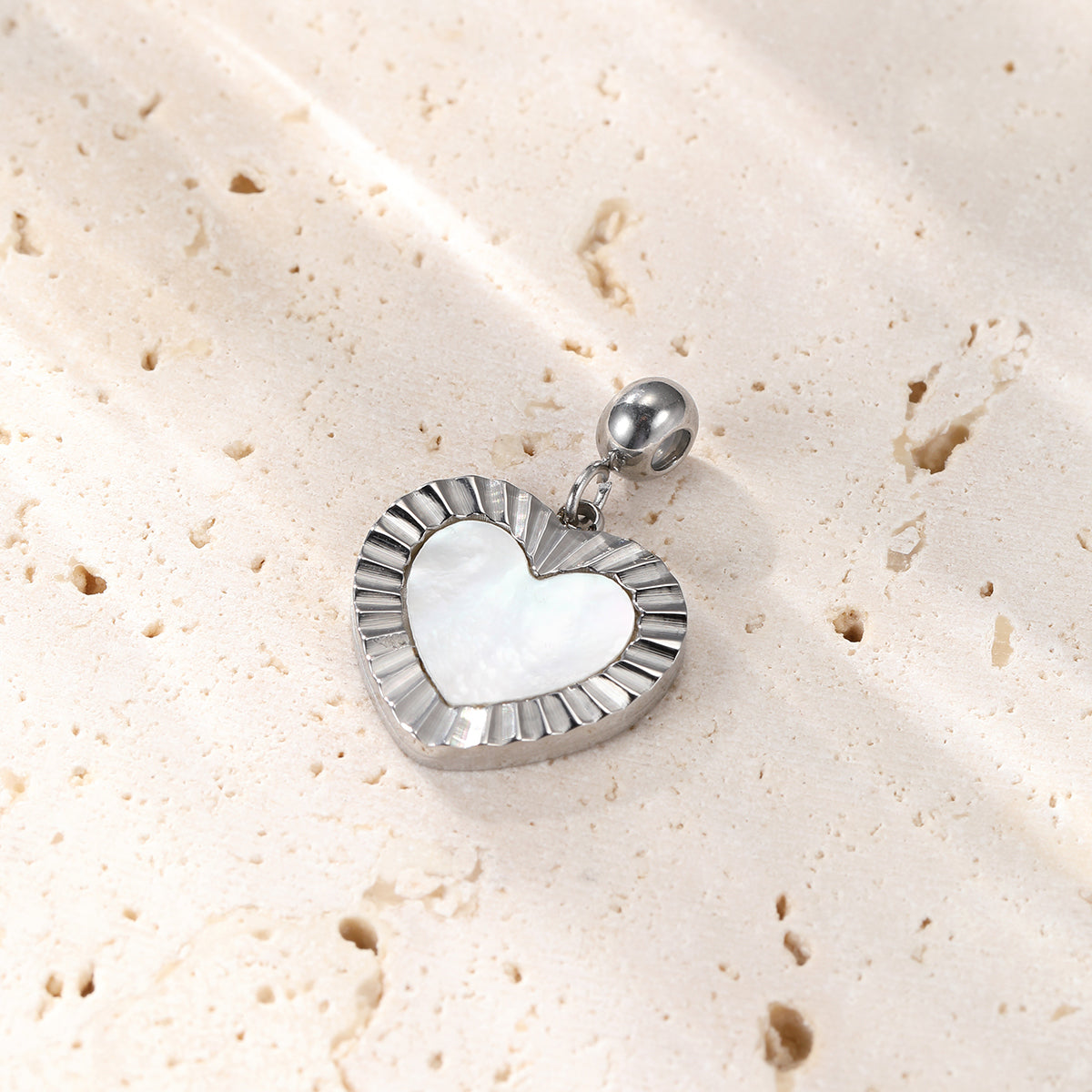 Colgante Corazón Brillante en Oro