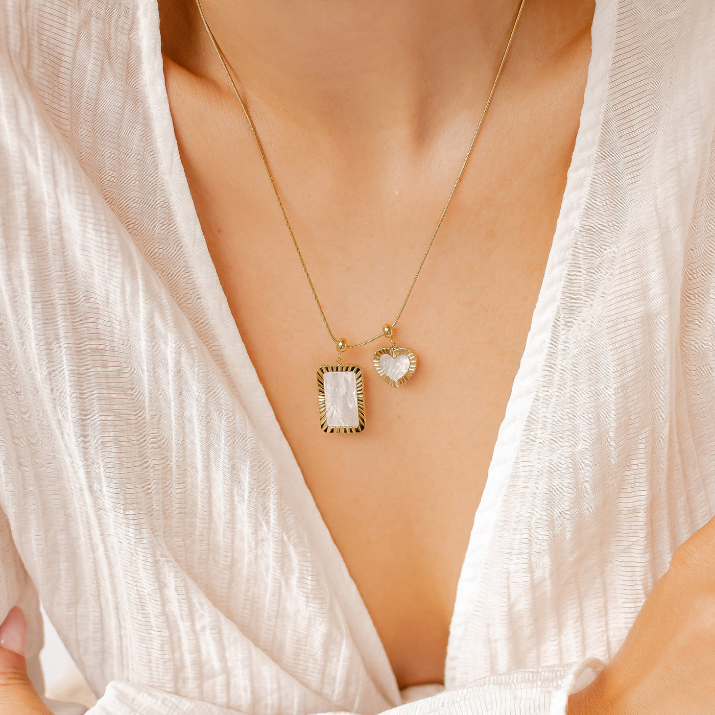 Shining Rectangle Pendant Gold – Hey Happiness