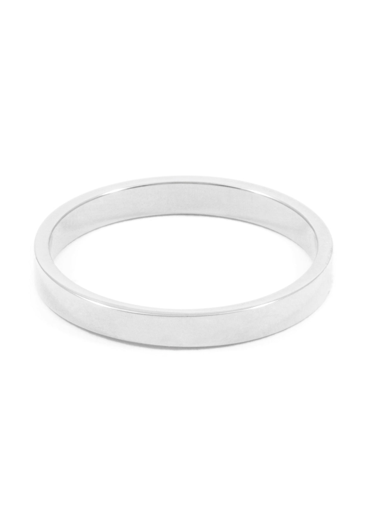 Anillo Simple de Banda Fina en Plata