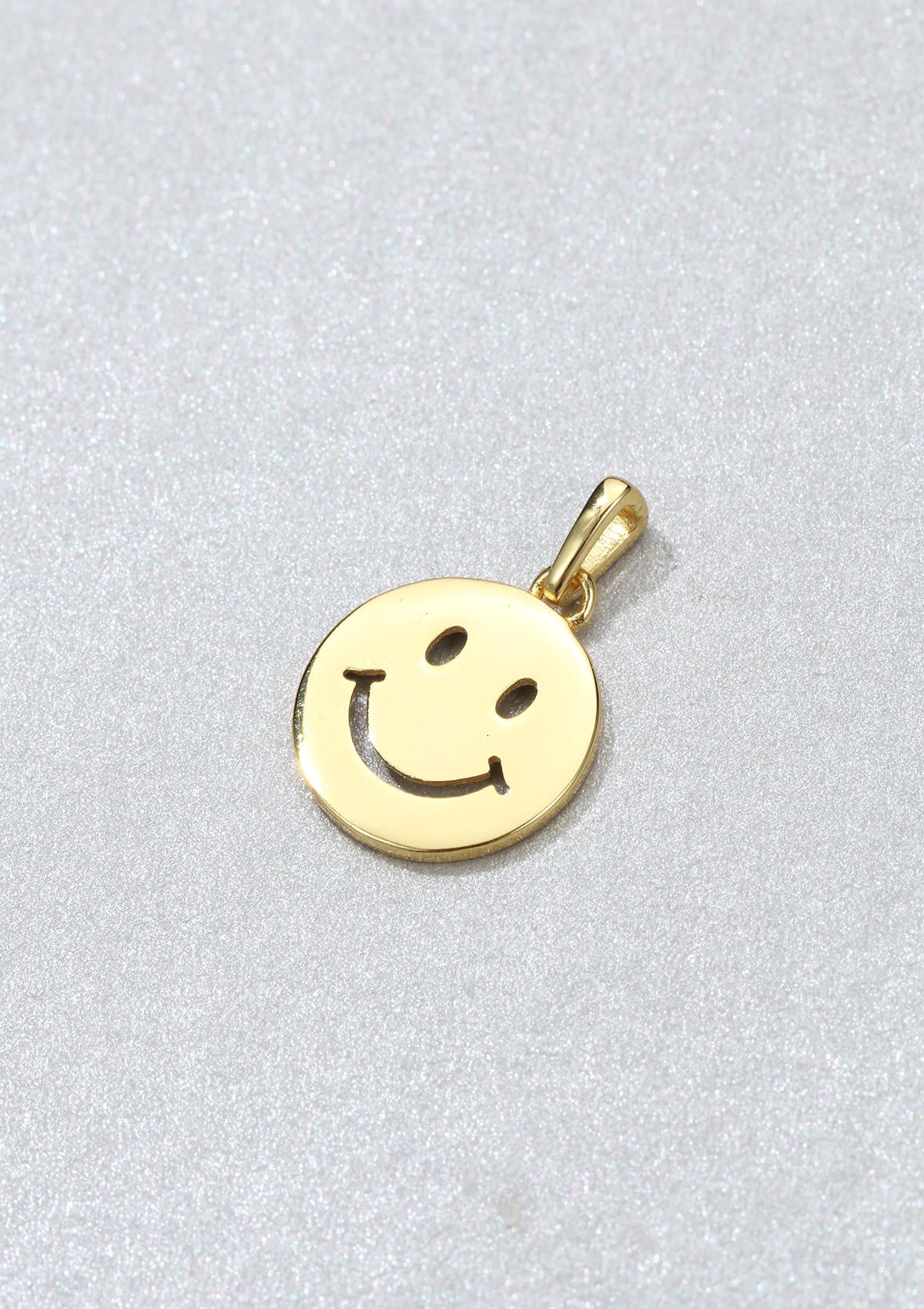 Grin Pendant for Happy & Joyful in Gold