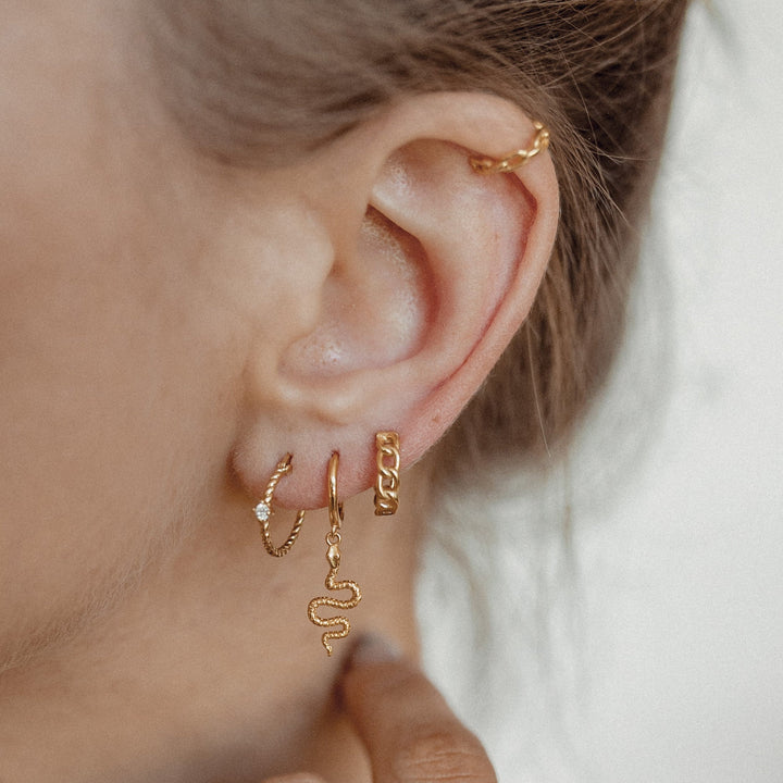 Pendientes Huggie Serpiente Plata de Ley 925 en Oro