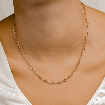 Collar Cadena Textura Eslabones en Oro