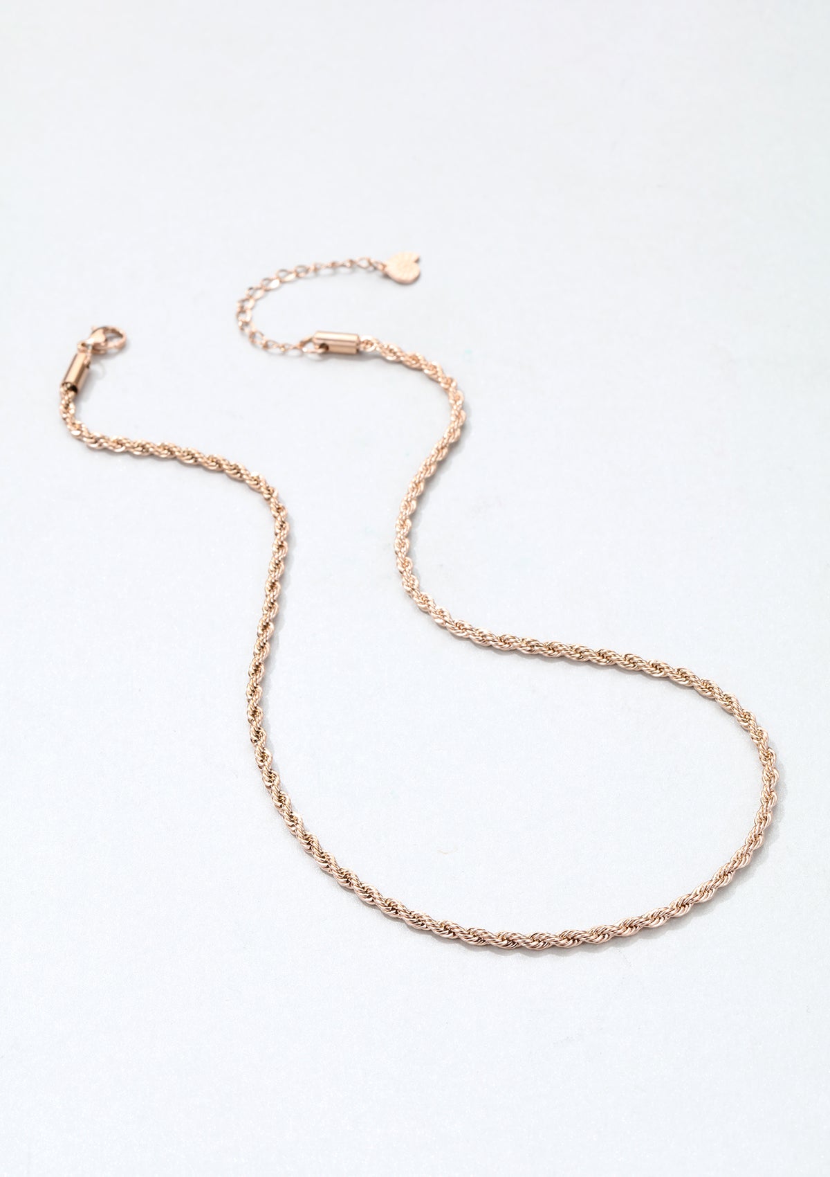 Thin Twist Chain Necklace Rose Gold