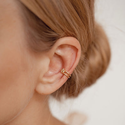 Ear Cuff Tres Estrellas Plata de Ley 925 en Oro