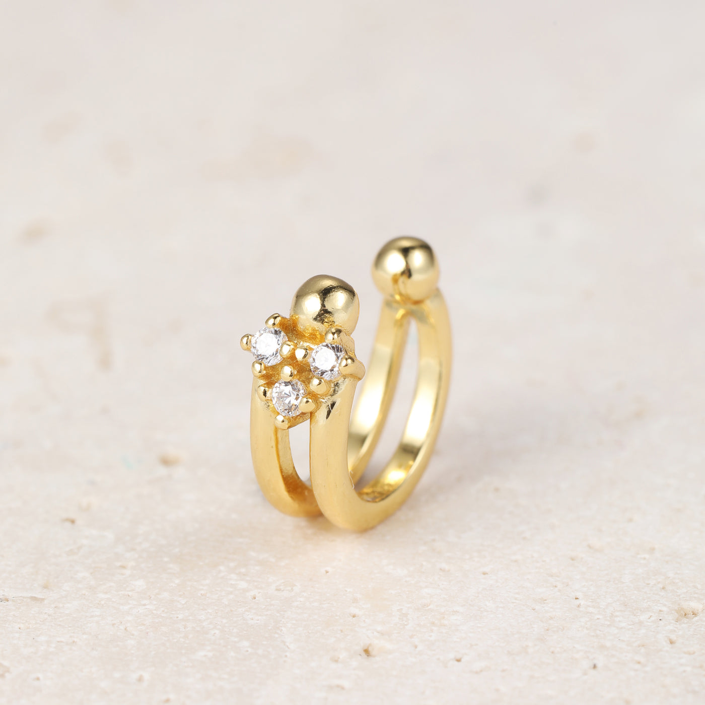 Ear Cuff Tres Estrellas Plata de Ley 925 en Oro