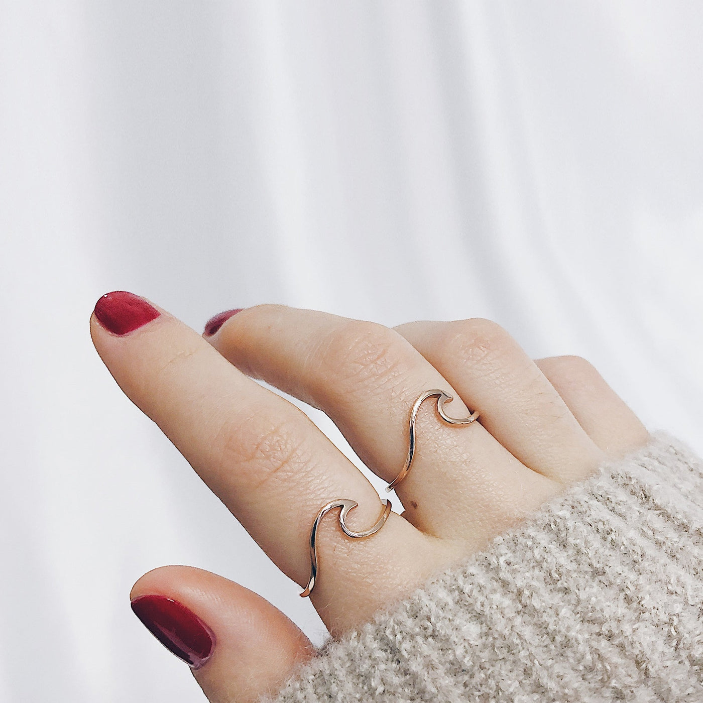 Waves Delicate Ring Rose Gold