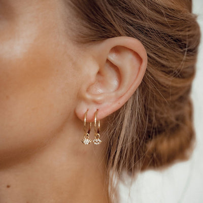 Augen und Lippen Charm Creolen aus Sterlingsilber in Gold