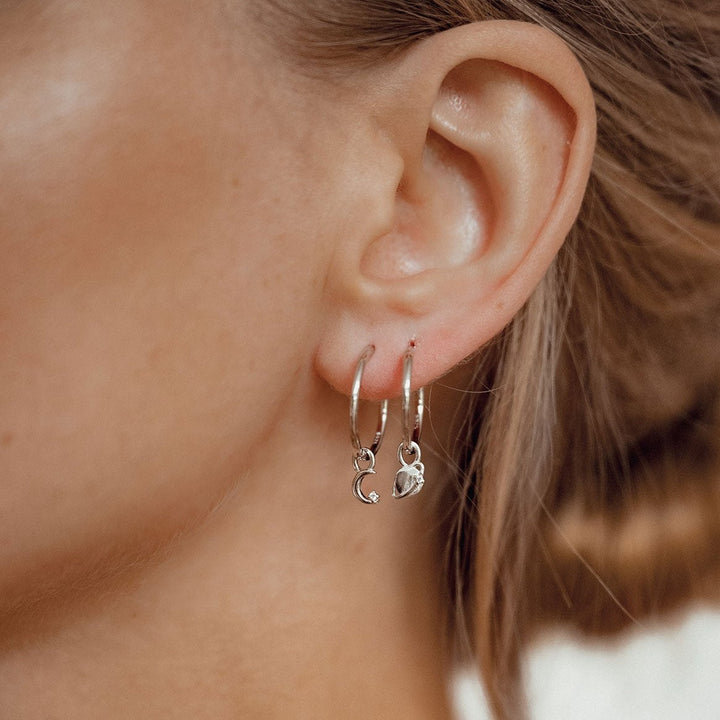 Pendientes Aro Charm Luna y Planeta Plata de Ley 925