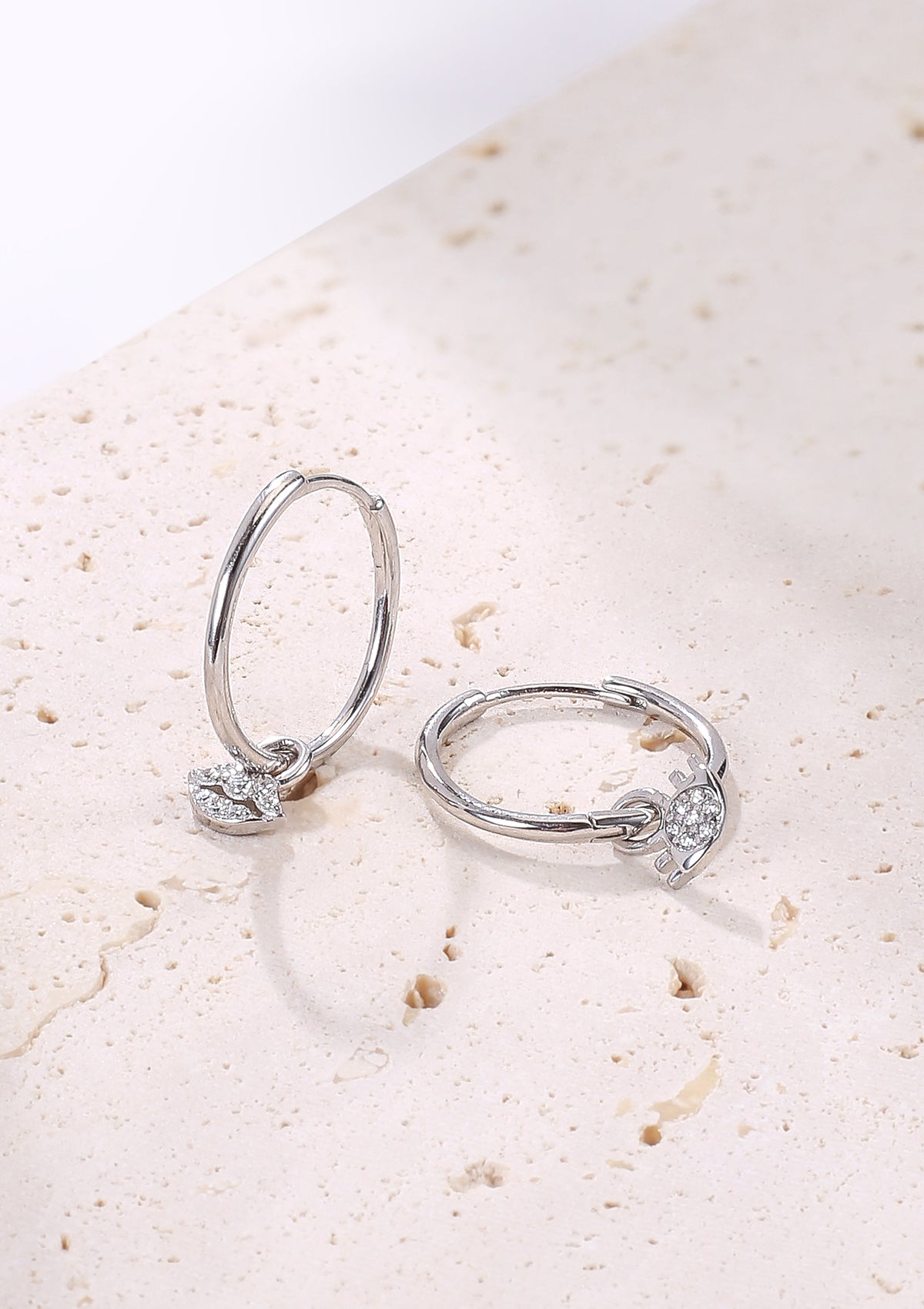 Boucles d’Oreilles Créoles Charm Yeux et Lèvres Sterling Argent