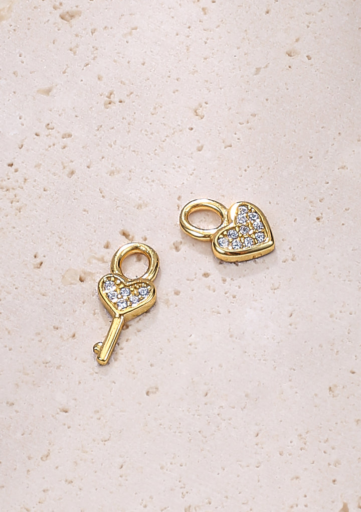 Herz und Schlüssel Charm Creolen aus Sterlingsilber in Gold