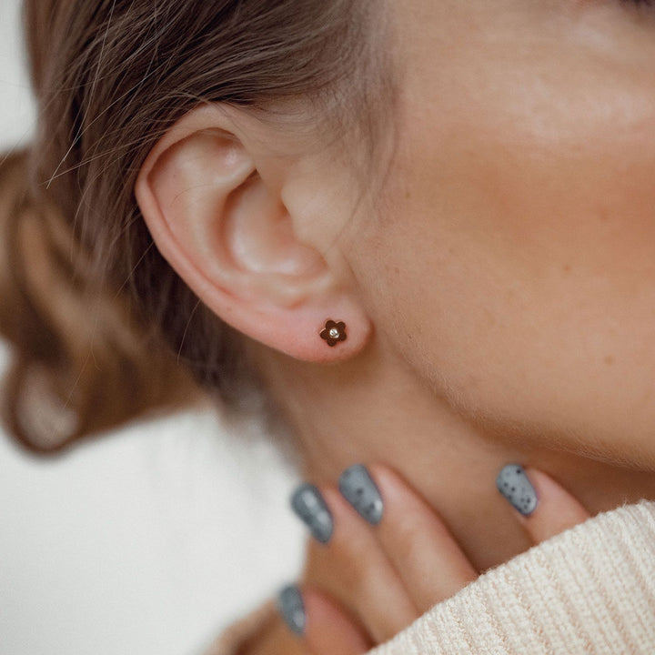 Boucles d’Oreilles Petite Fleur en Or Rose
