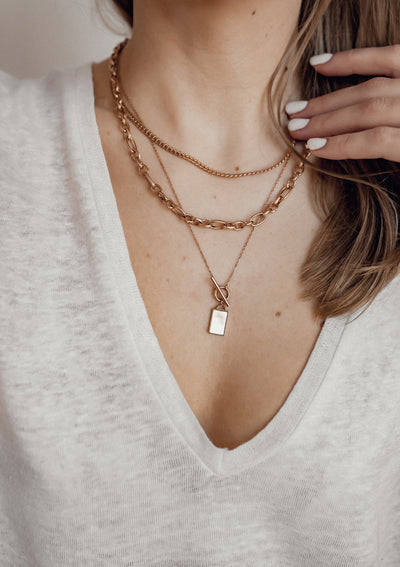Shell Rectangle Pendant T-Bar Chain Necklace Rose Gold